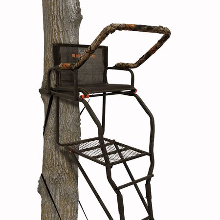 Stand Ladder 17.5in. 1-Man XL Striker Big Game