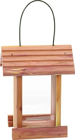 Cedar D inette Feeder