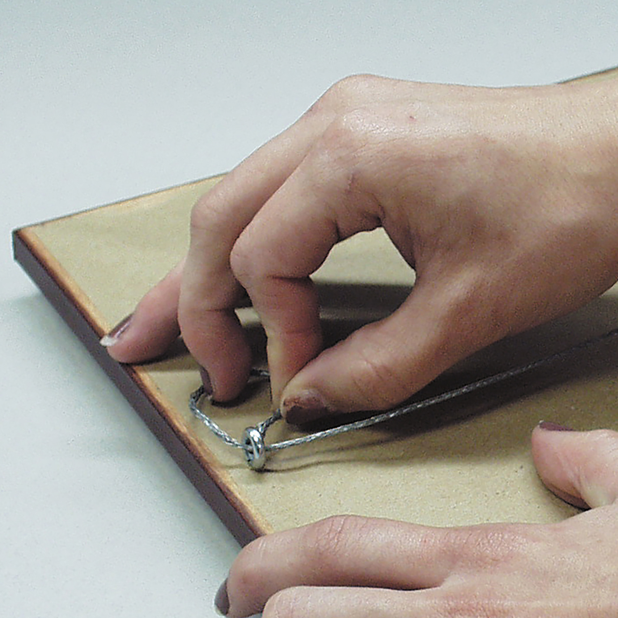 Hillman Picture Hanger Assortment Medium Kit (10-100lb) 206 Piece