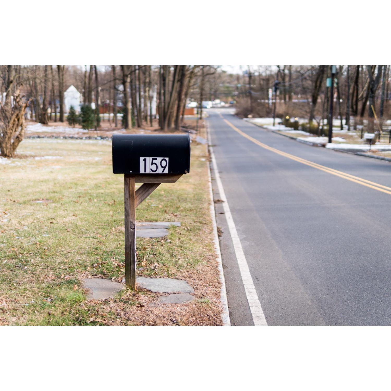 HILLMAN 1.3 in. W X 6 in. L Red Reflective Safety Tape 1 pk