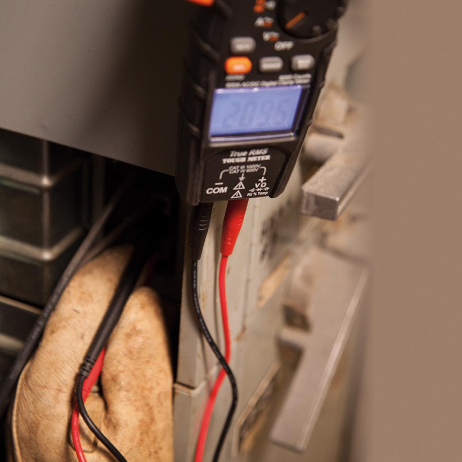 Klein Tools LCD Clamp Meter