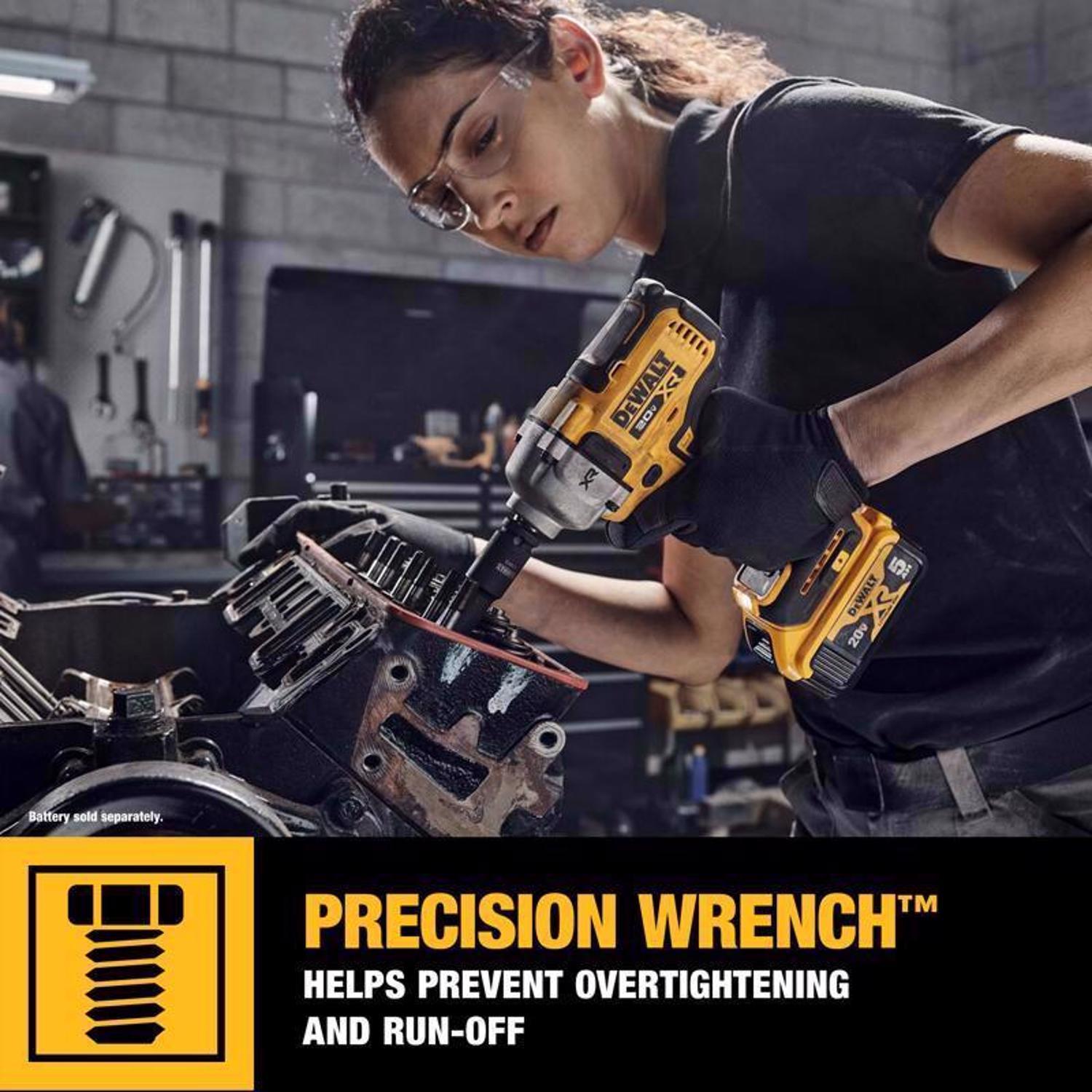 DeWalt 20V MAX 1/2 in. Cordless Brushless Mid-Range Impact Wrench Kit (Battery & Charger)