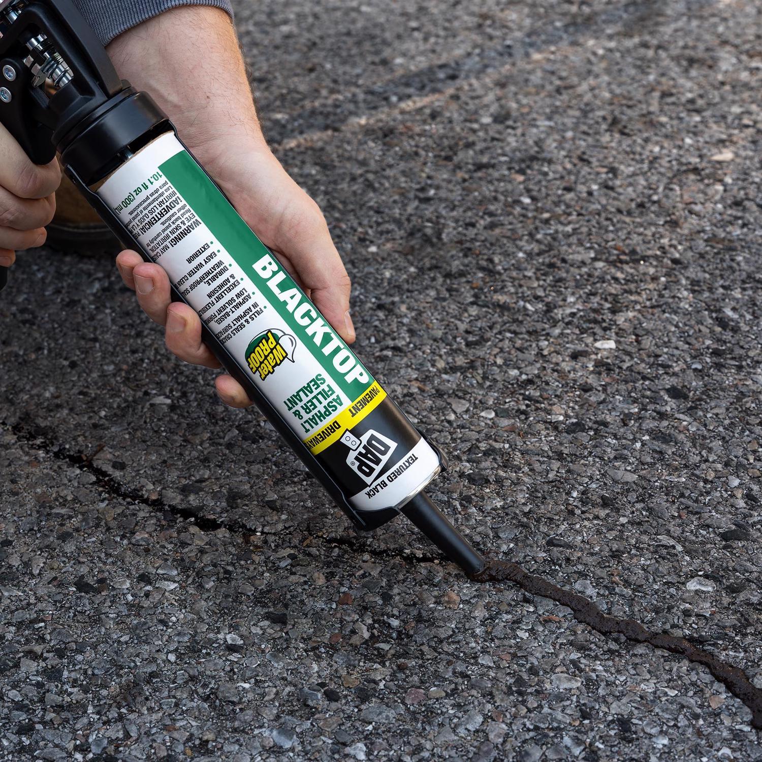 DAP Blacktop Black Synthetic Asphalt/Rubber Asphalt Sealant 10.1 oz