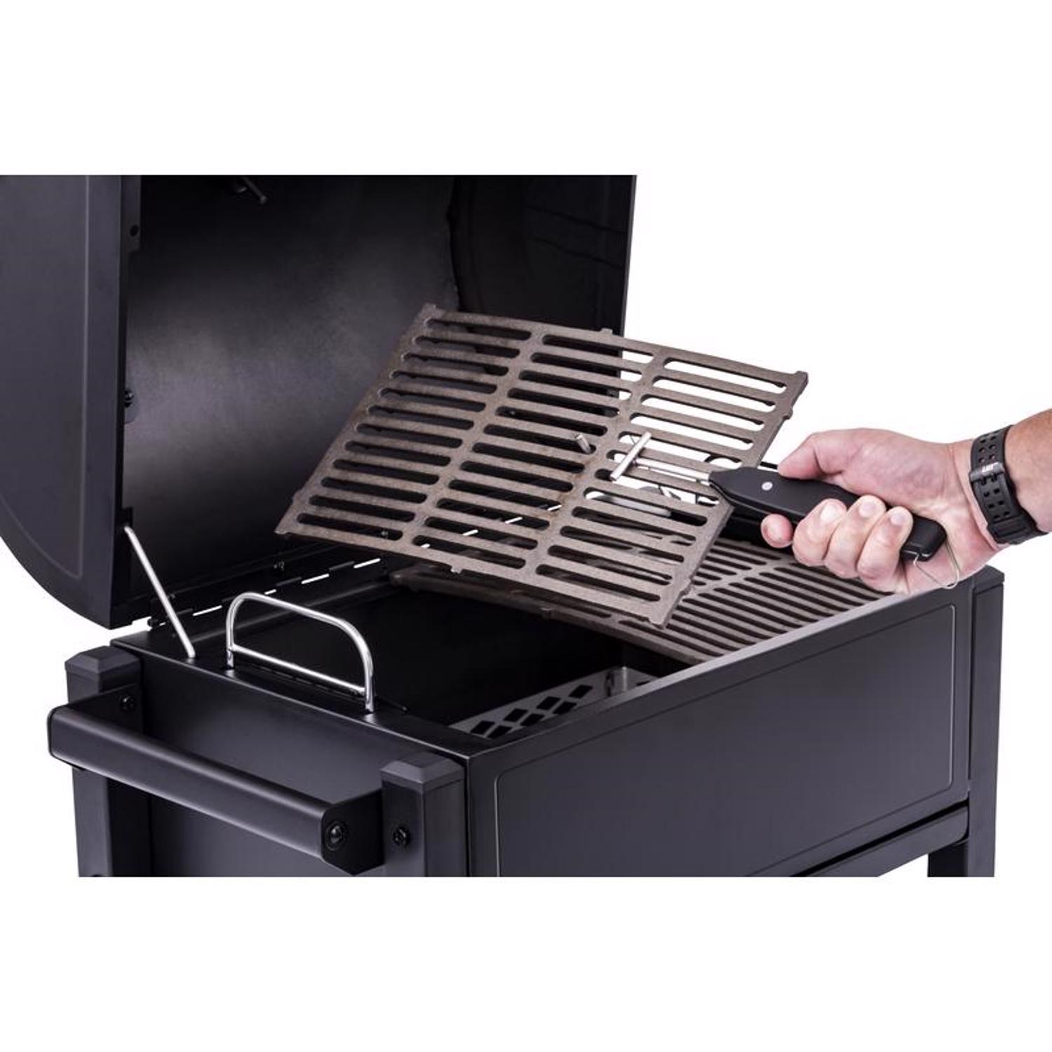 Oklahoma Joe's 17 in. Charcoal Grill Black