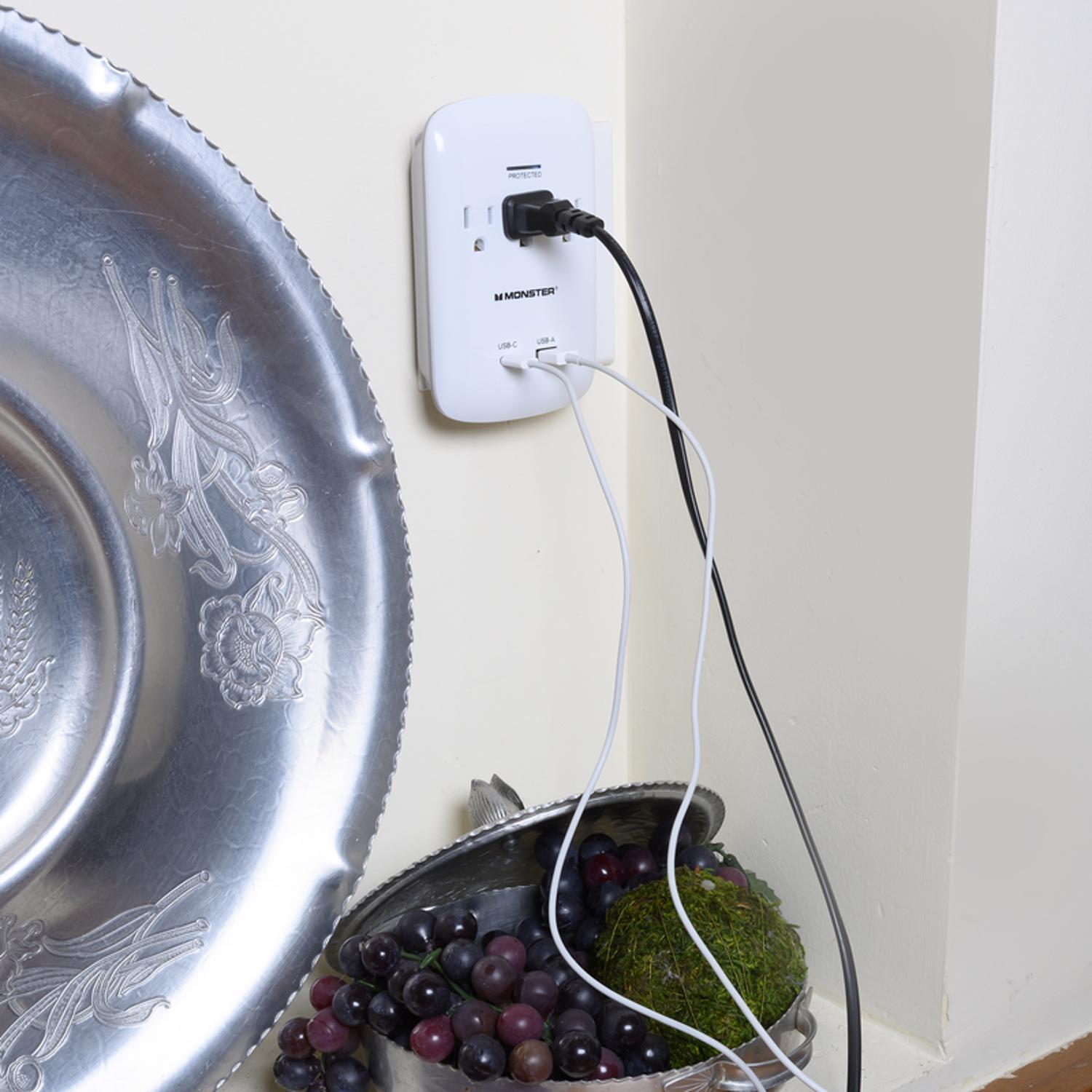 Monster Just Power It Up 0 ft. L 3 outlets Wall Tap Surge Protector White 1200 J