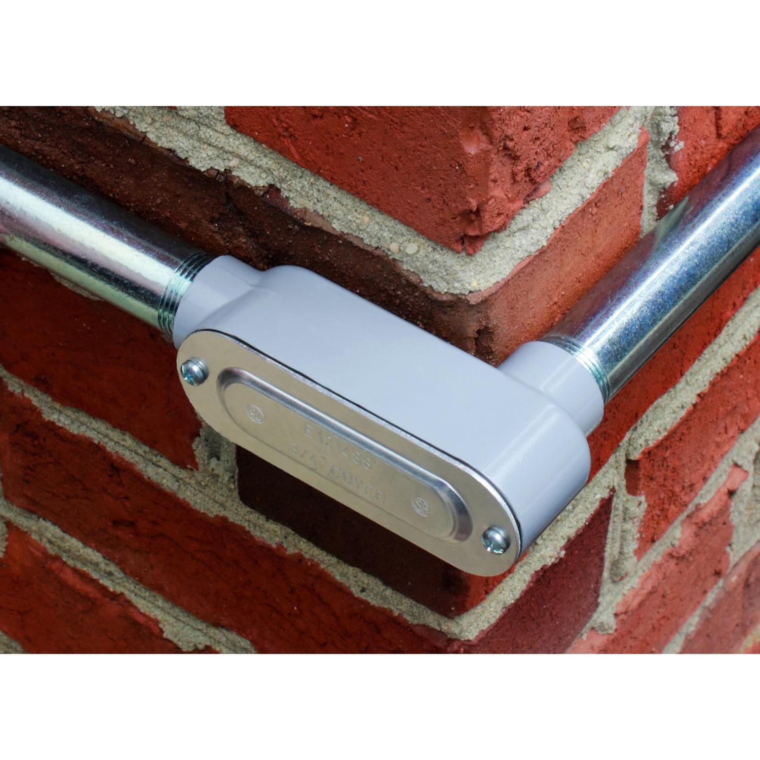 Sigma Engineered Solutions ProConnex 1/2 in. D Die-Cast Aluminum Conduit Body For Rigid 1 pk