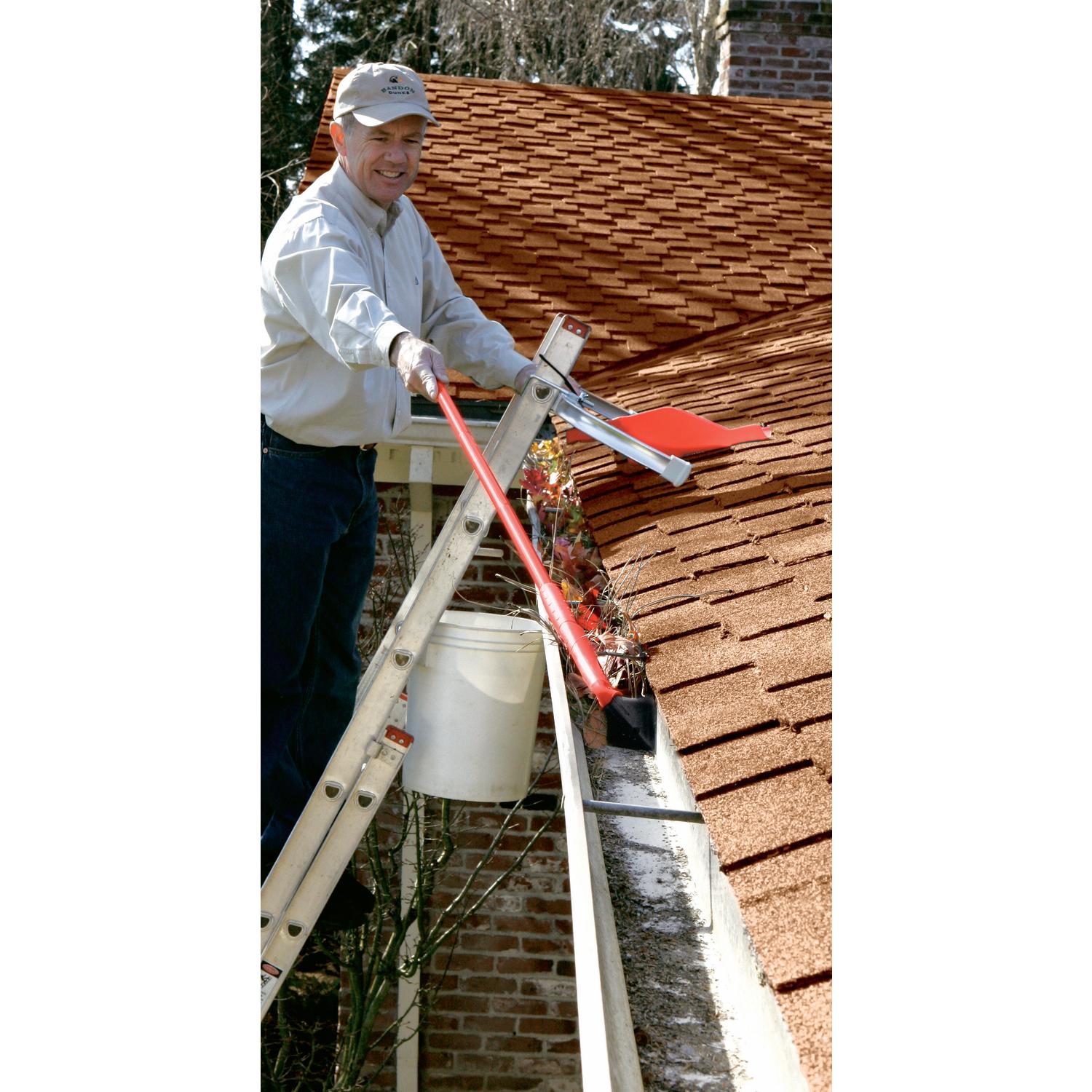 Gutter Getter 17 in. L Red/Black Polypropylene Gutter Cleaning Scraper