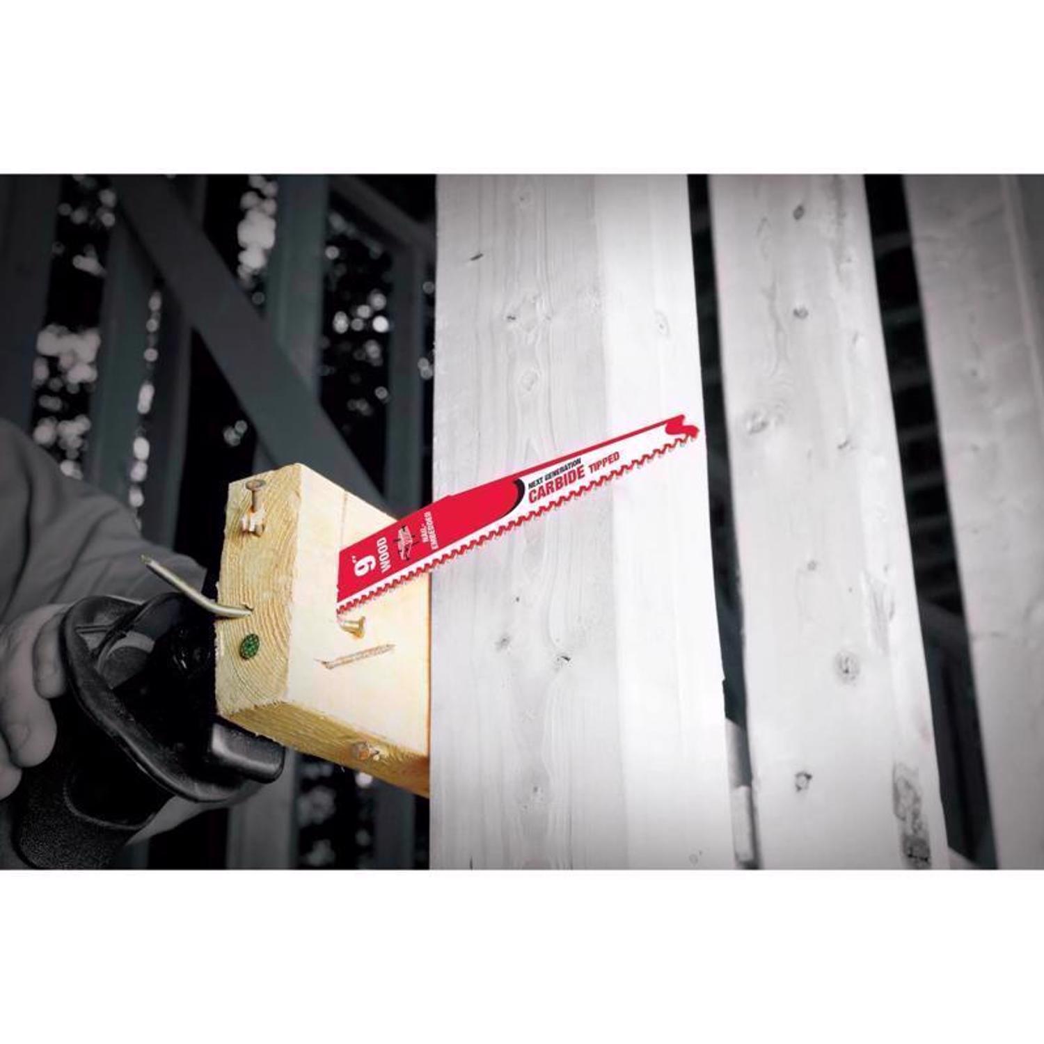 Diablo Demo Demon 12 in. Carbide Tipped Nail-Embedded Wood Reciprocating Saw Blade 5/7 TPI 1 pk