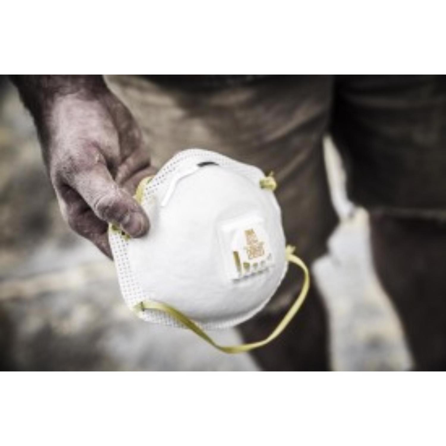 3M N95 Sanding and Fiberglass Disposable Respirator Valved White 2 pc