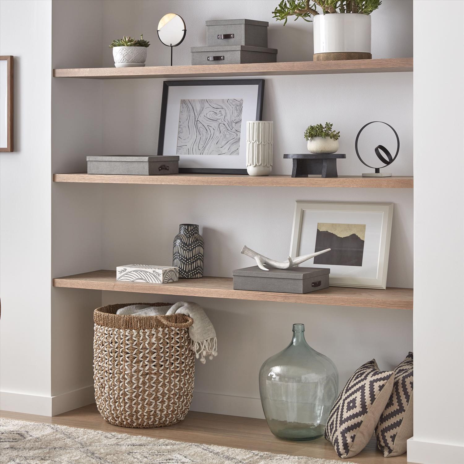 Brick Mould 17' Primed Finger Joint 1-1/4"