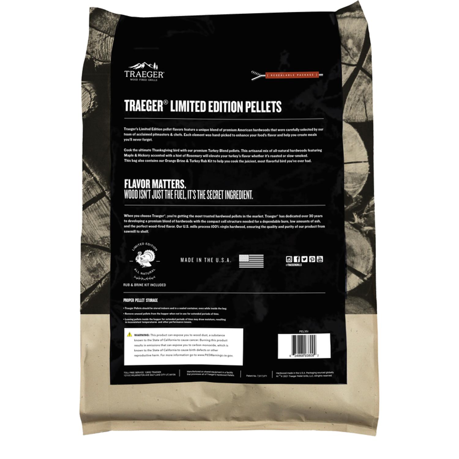 Traeger Turkey Blend Hardwood Pellets with Brine Kit All Natural Maple/Hickory 18 lb