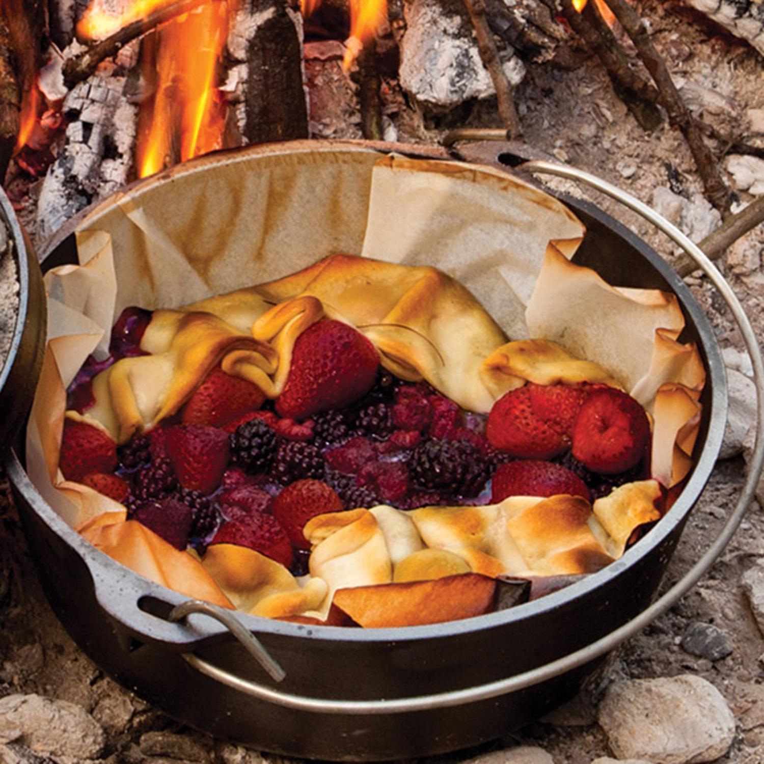 Lodge Parchment Paper Dutch Oven Liner 20 in. White