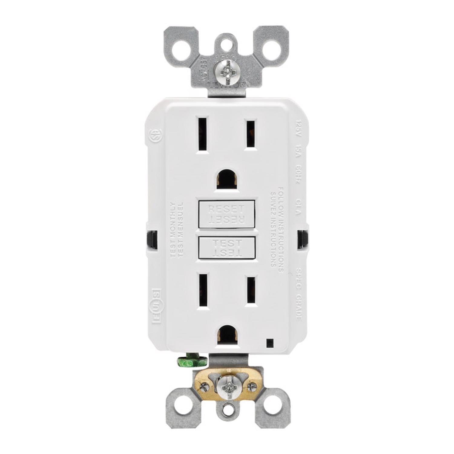 Leviton SmartlockPro 15 amps 125 V Duplex White GFCI Outlet 5-15R 1 pk