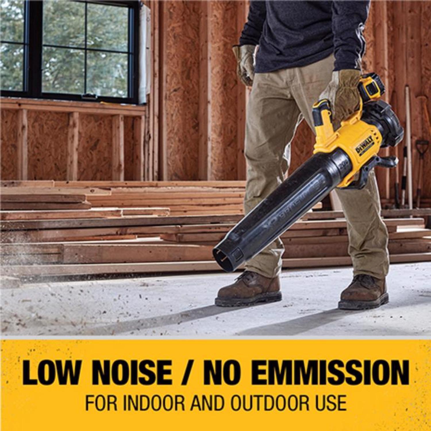DeWalt 20V MAX DCBL722P1 125 mph 450 CFM 20 V Battery Handheld Blower Kit (Battery & Charger)