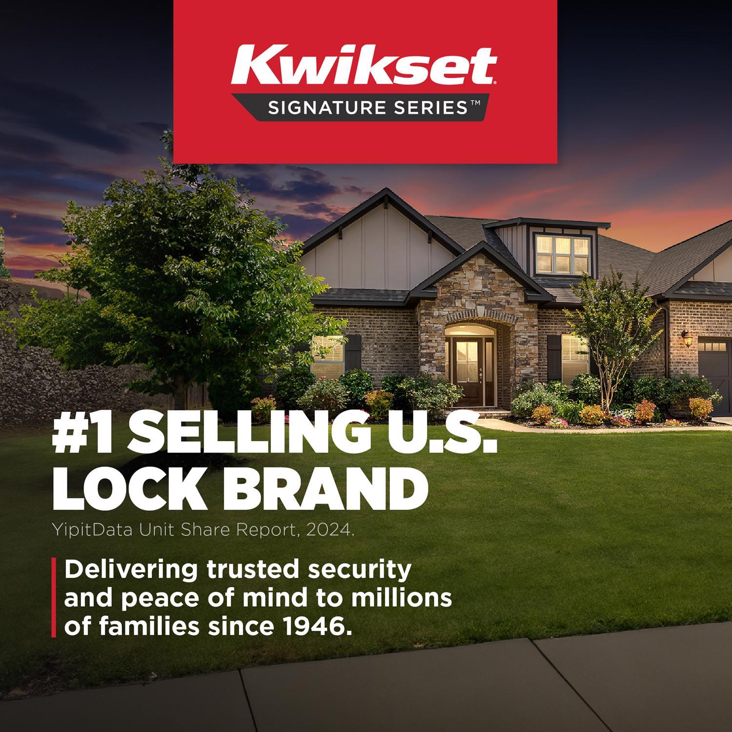 Kwikset Juno Polished Brass Passage Door Knob 1-3/4 in.