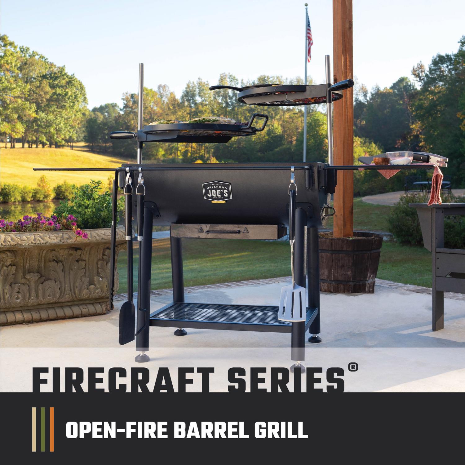 Oklahoma Joe's 19 in. Firecraft Charcoal Grill Black