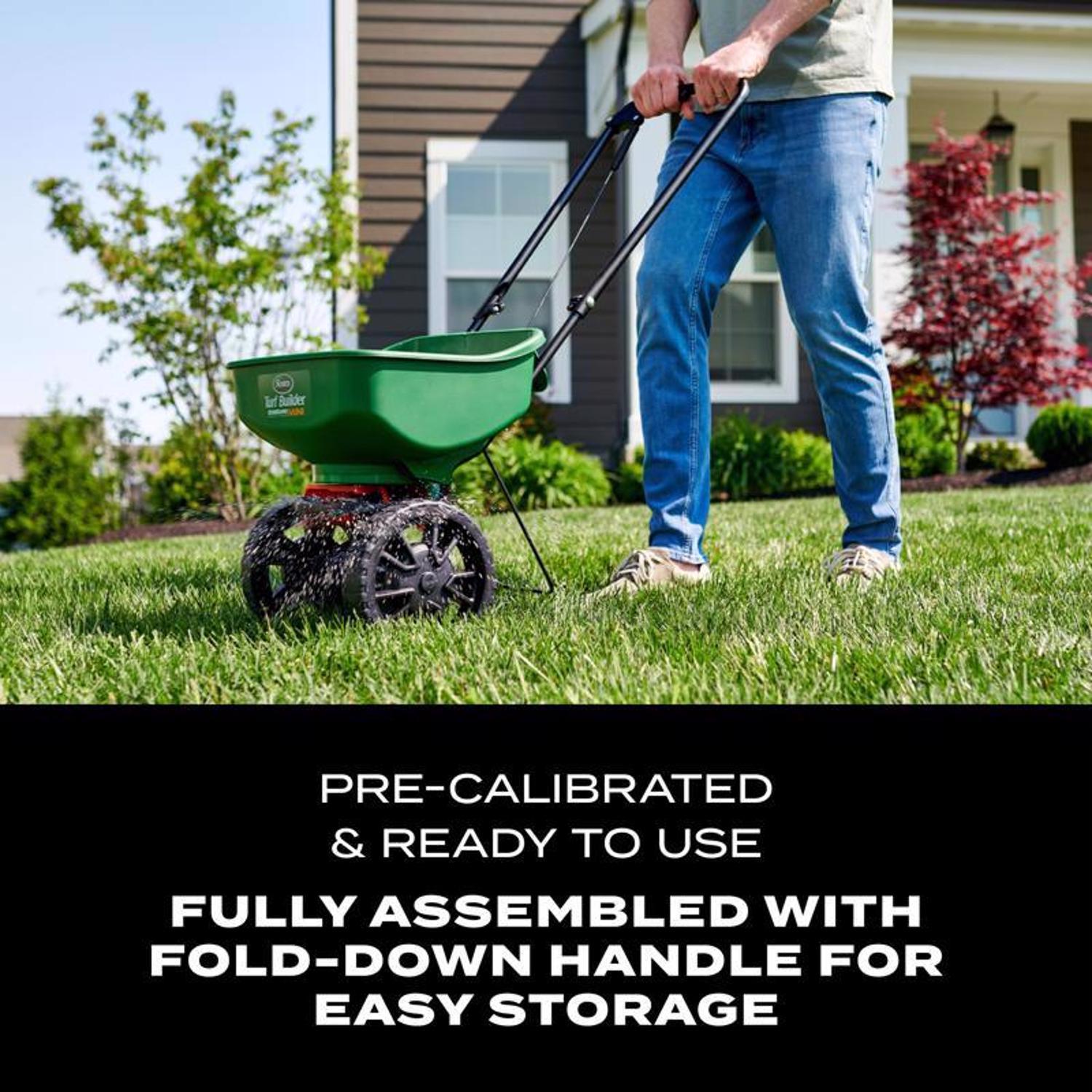 Scotts Turf Builder EdgeGuard Mini 60 in. W Push Spreader For Fertilizer/Seed 23 lb