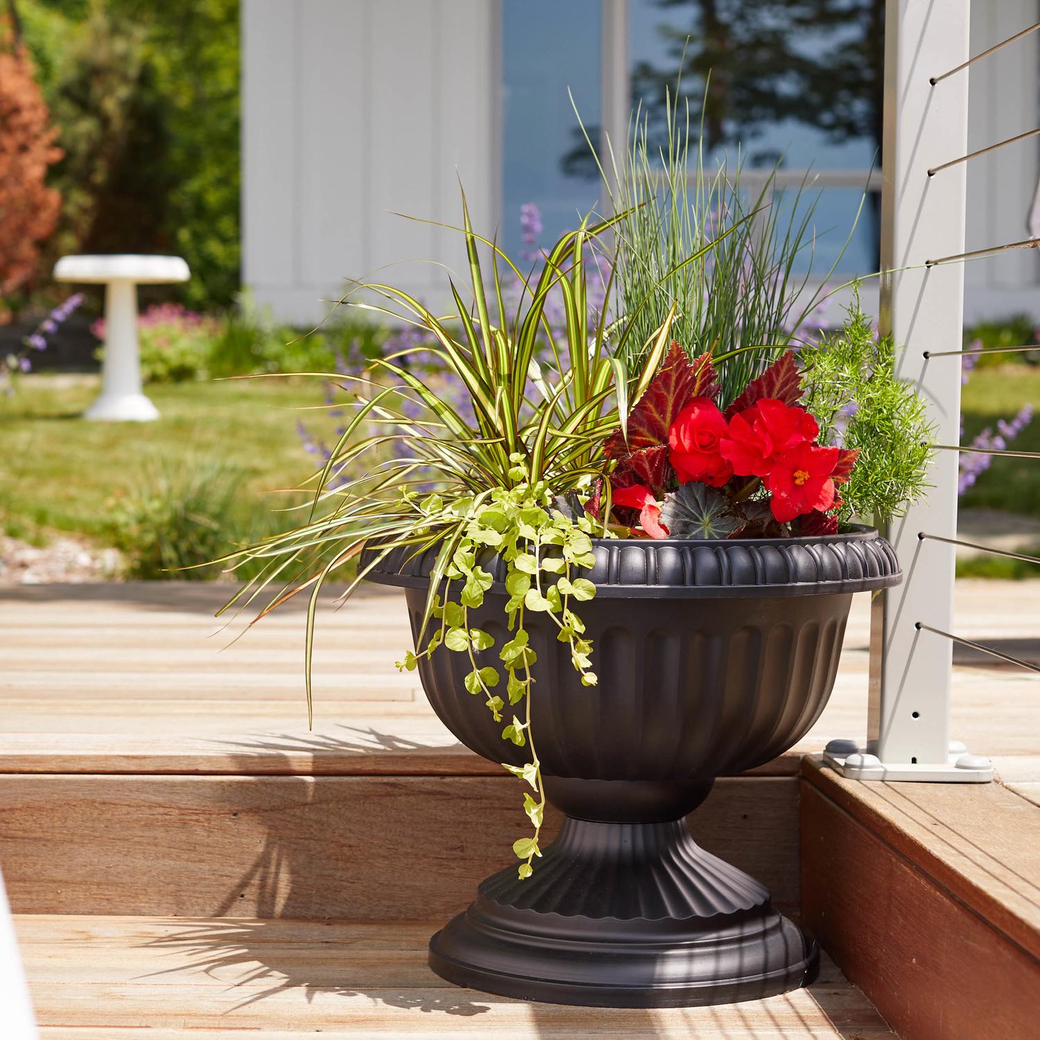 Bloem 14.8 in. H X 18 in. W X 17.8 in. D Plastic Grecian Urn Flower Pot Charcoal