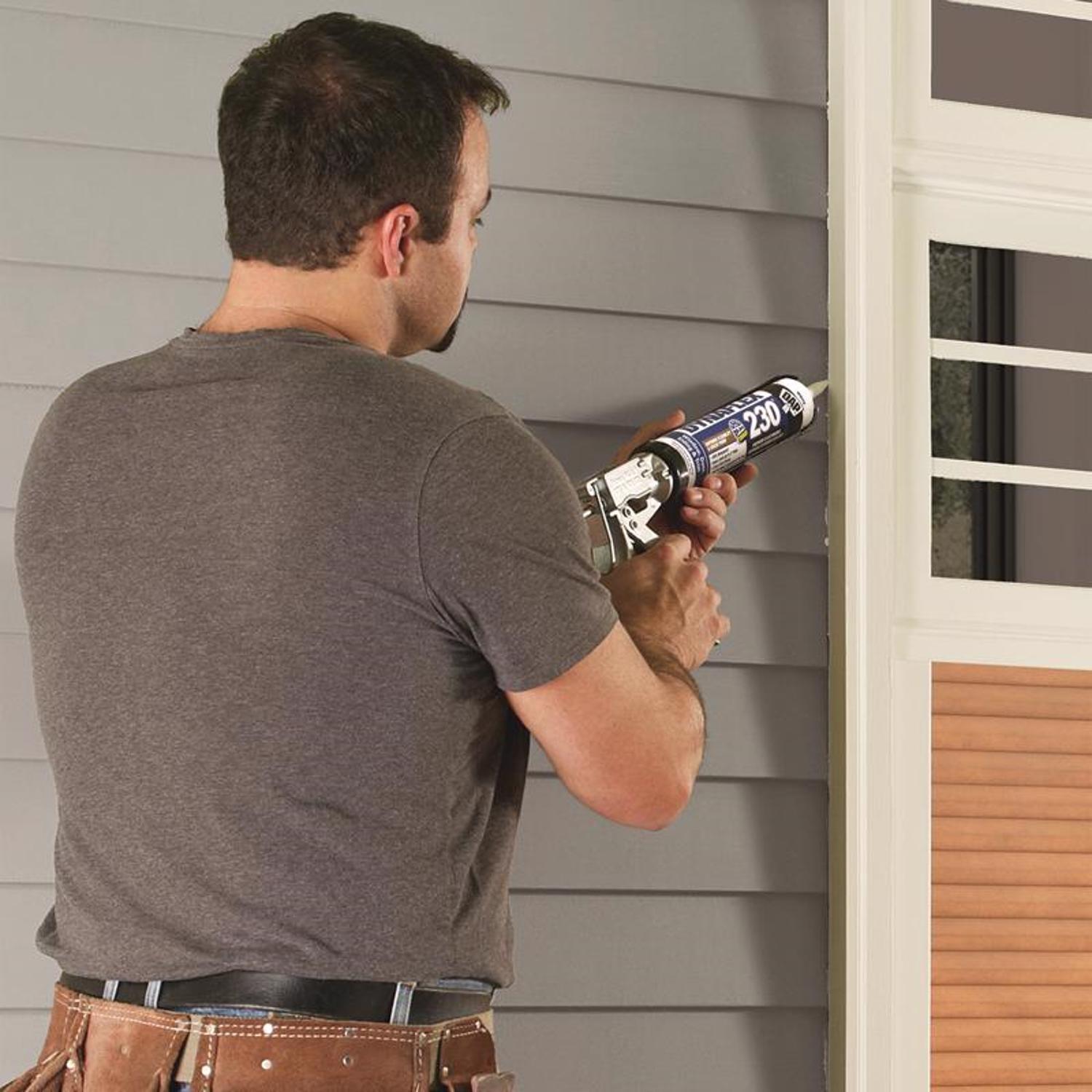 DAP Dynaflex 230 White Premium Latex Door/Siding/ Window Sealant 10.1 oz