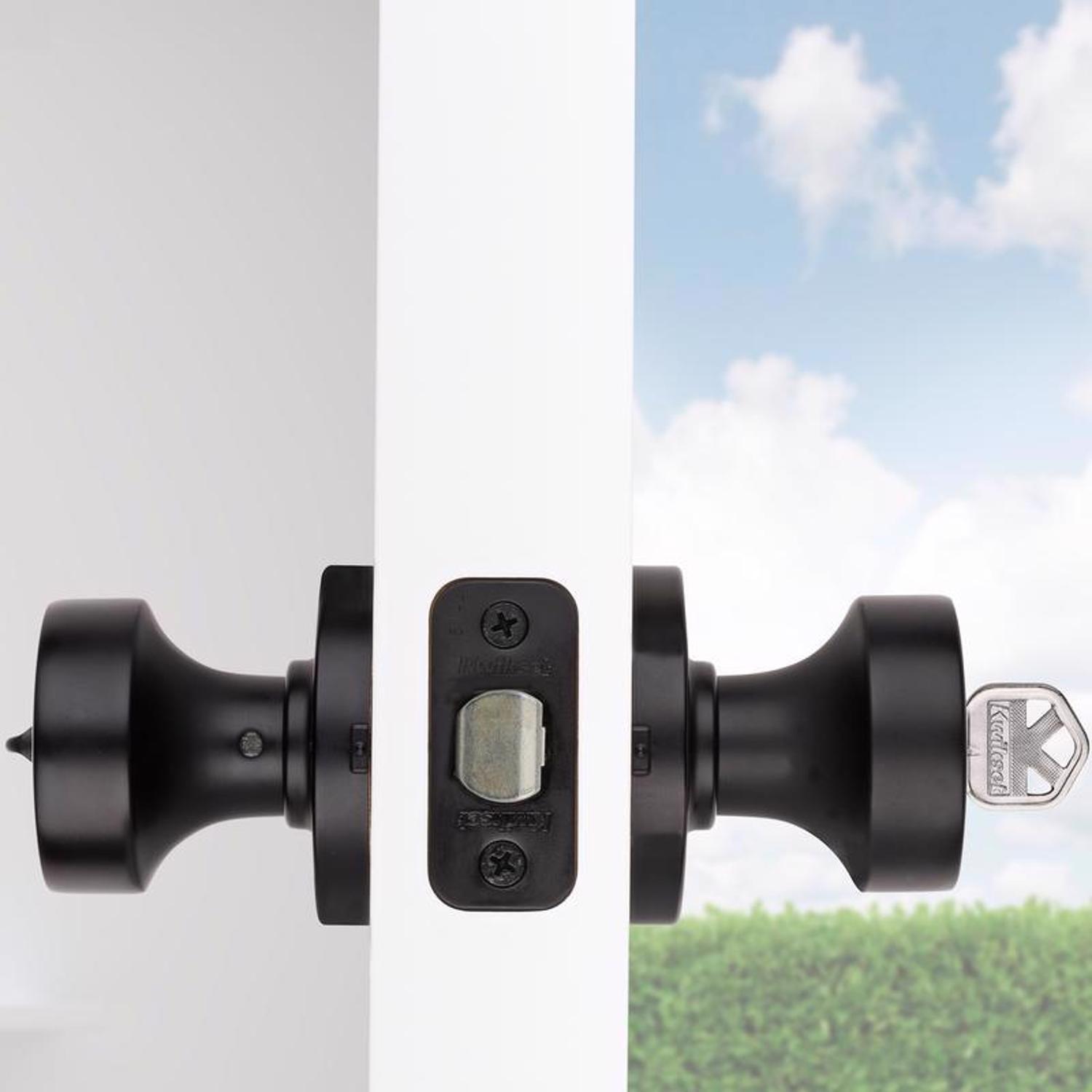 Kwikset Signature Series Pismo Matte Black Entry Door Knob KW1 2-1/4 in.