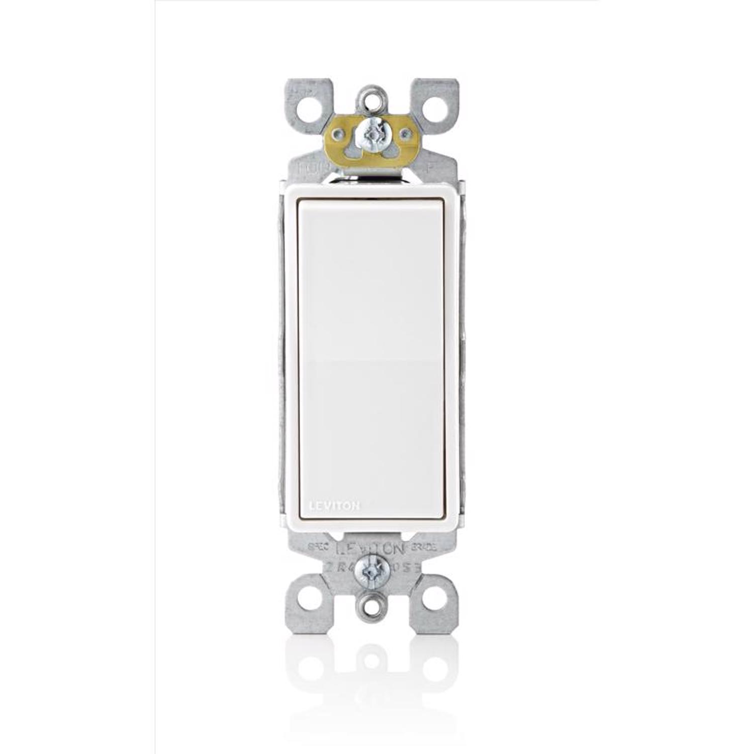 Leviton Decora 15 amps 3-Way 3-Way/Rocker AC Quiet Switch White 1 pk