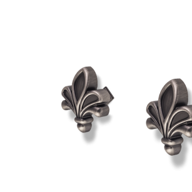 1-3/4" Overall Length Fleur De Lis Cabinet Knob