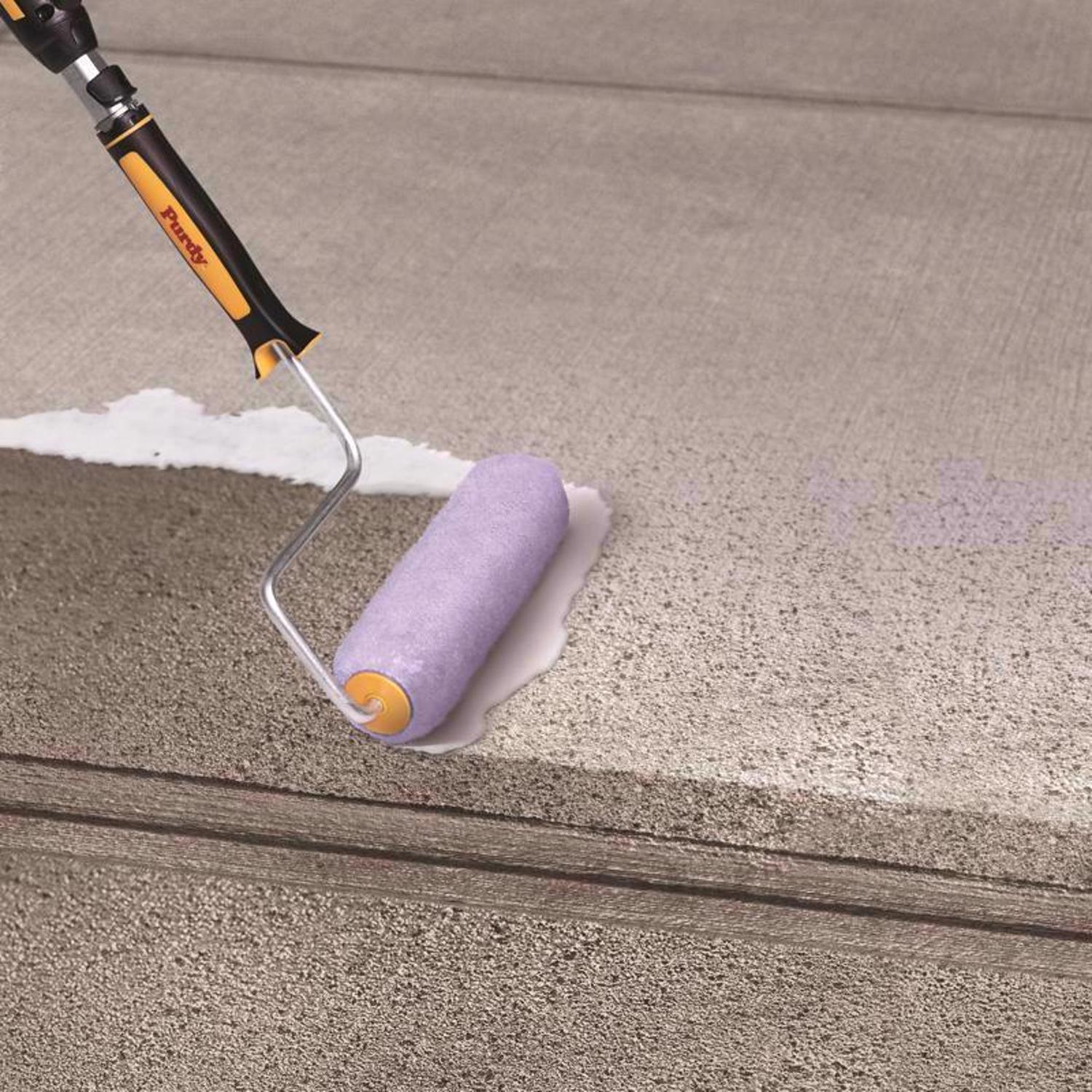Thompson's WaterSeal Flat Clear Fully-Transparent Multi-Surface Waterproofer 1.2 gal