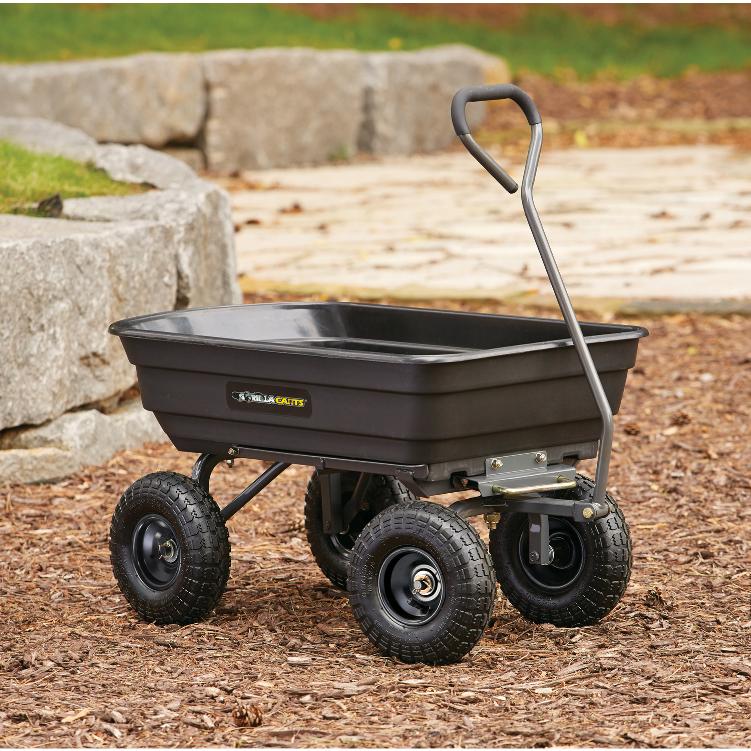 Gorilla Carts Poly Dump Cart 600 lb. cap.