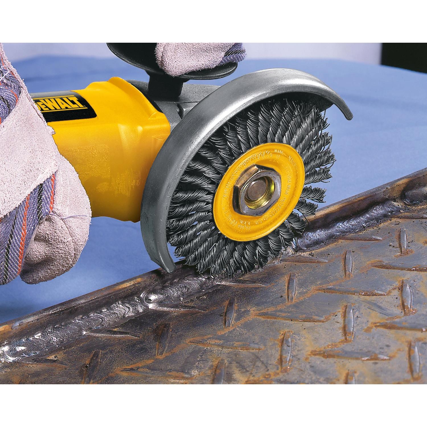 DeWalt High Performance 4 in. Coarse Knotted Wire Wheel Brush Carbon Steel 20000 rpm 1 pc