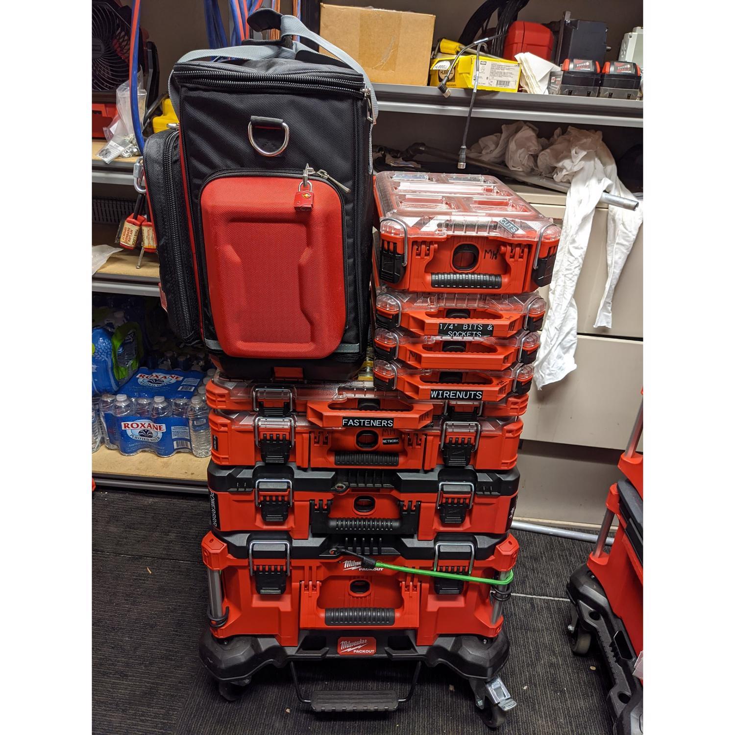 Milwaukee Packout Ballistic Nylon Tech Bag 58 pocket Black/Red 1 pc