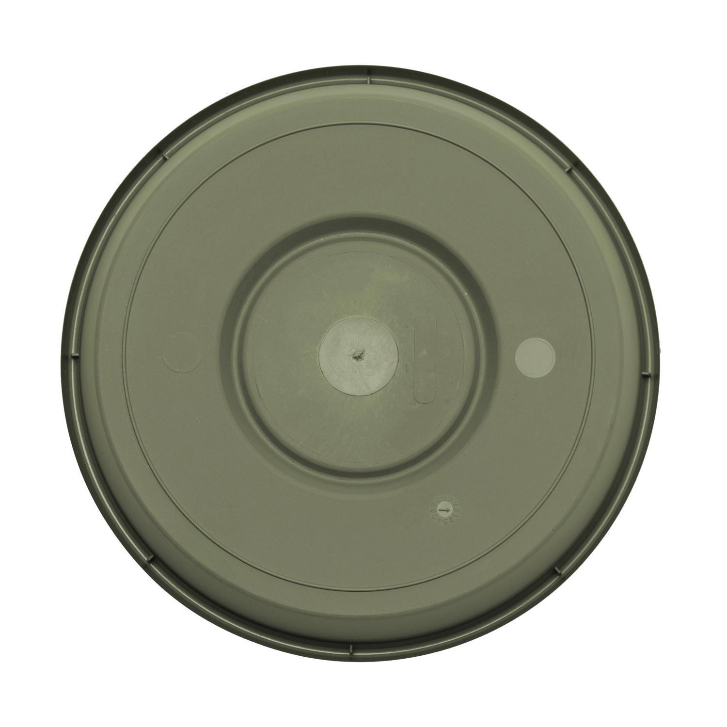 Bloem Terra 1.5 in. H X 7.5 in. W X 6.5 in. D Resin Traditional Plant Saucer Living Green