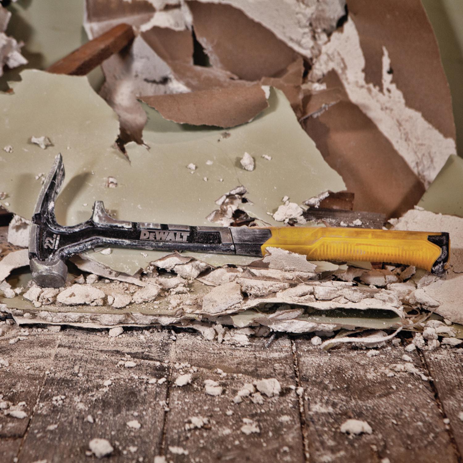 DeWalt ToughSeries 22 oz Milled Face Demo Hammer 8.25 in. Steel Handle