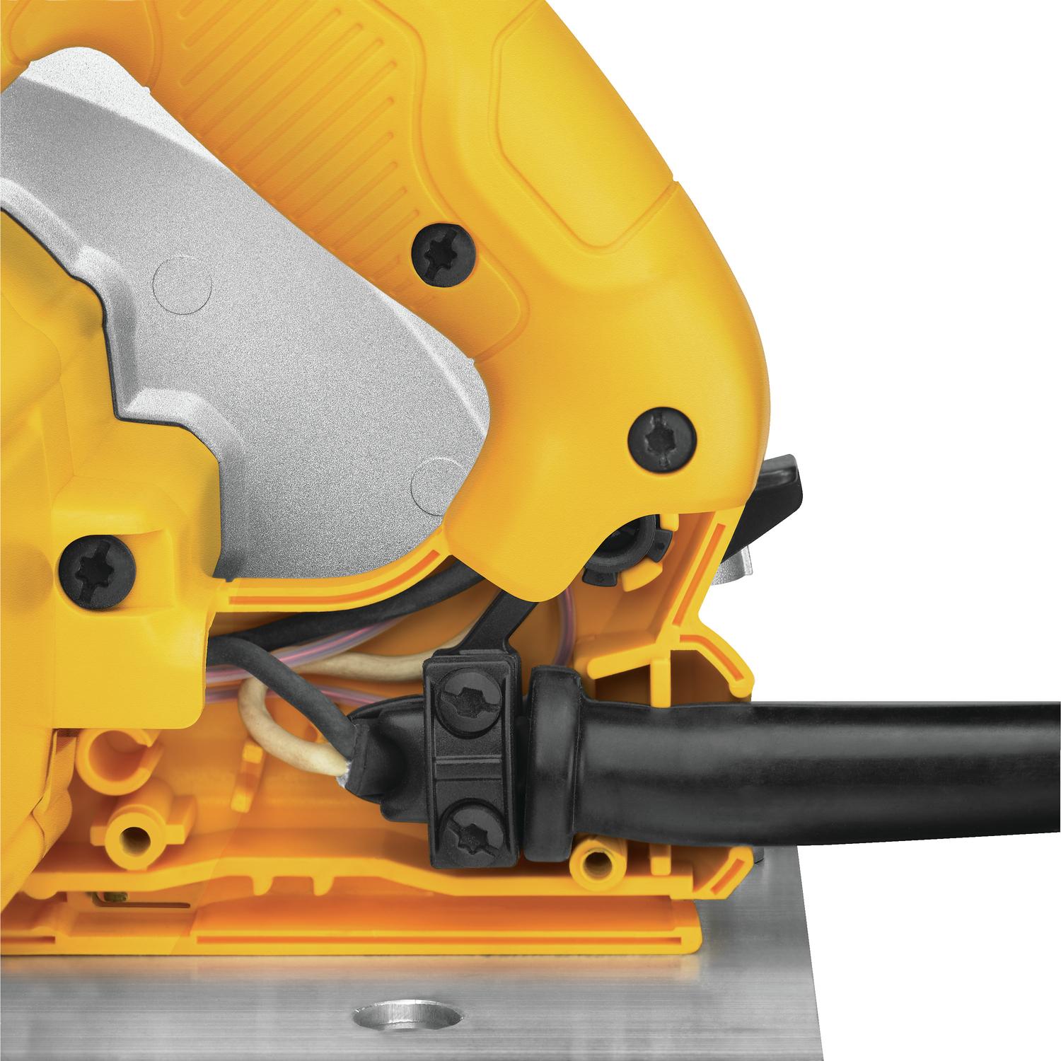 DeWalt 15 amps 7-1/4 in. Corded Circular Saw