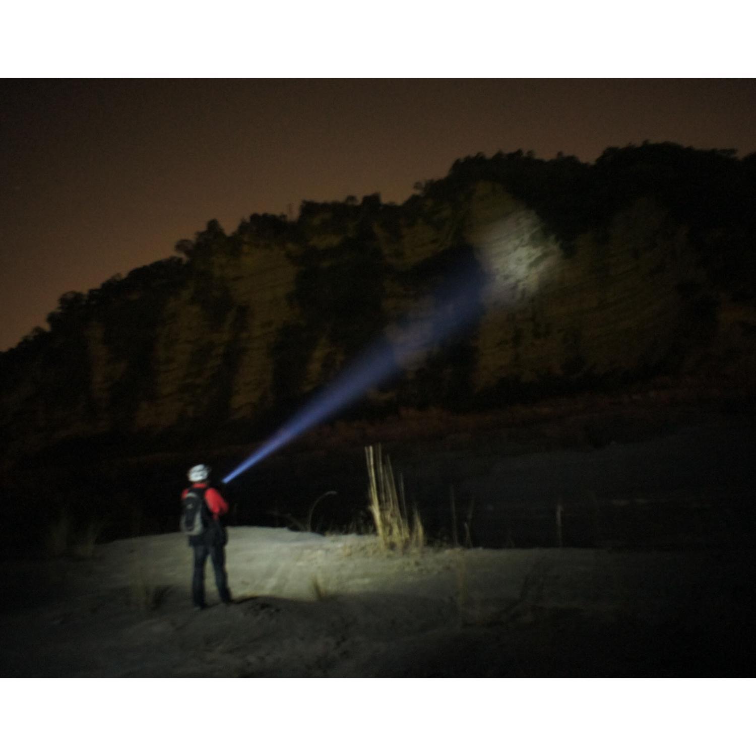 Dorcy 1300 lm Black/Red LED Spotlight + Power Bank 4400 mAh Lithium Ion Battery