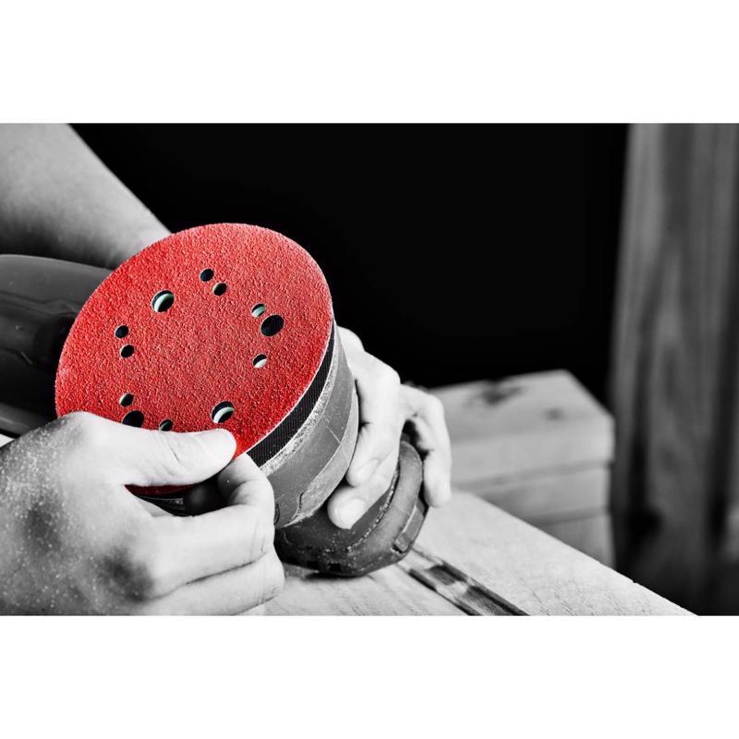 Diablo 5 in. Ceramic Blend Hook and Lock Sanding Disc 180 Grit Very Fine 50 pk