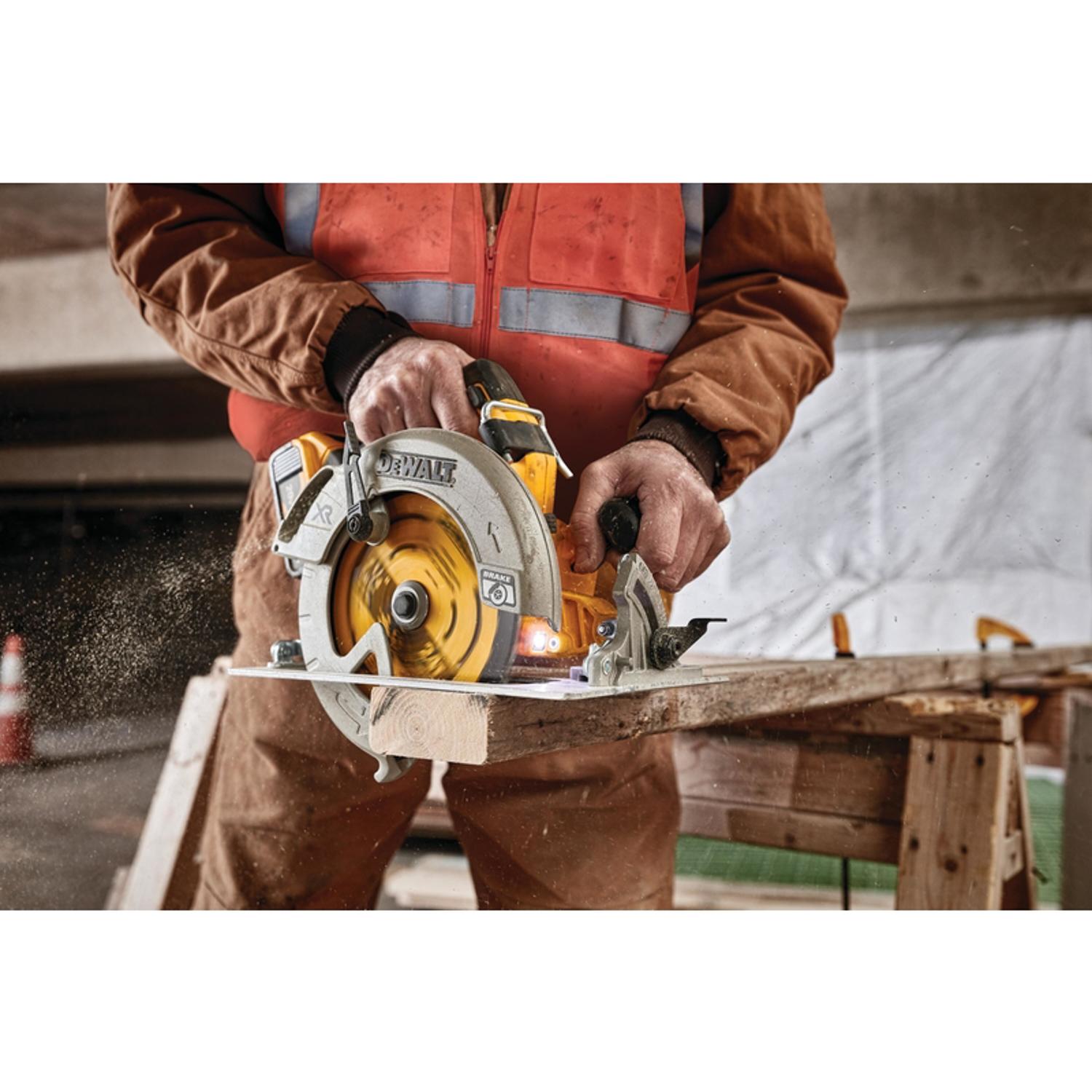 DeWalt 6-1/2 in. D X 5/8 in. Tungsten Carbide Circular Saw Blade 24 teeth 1 pk