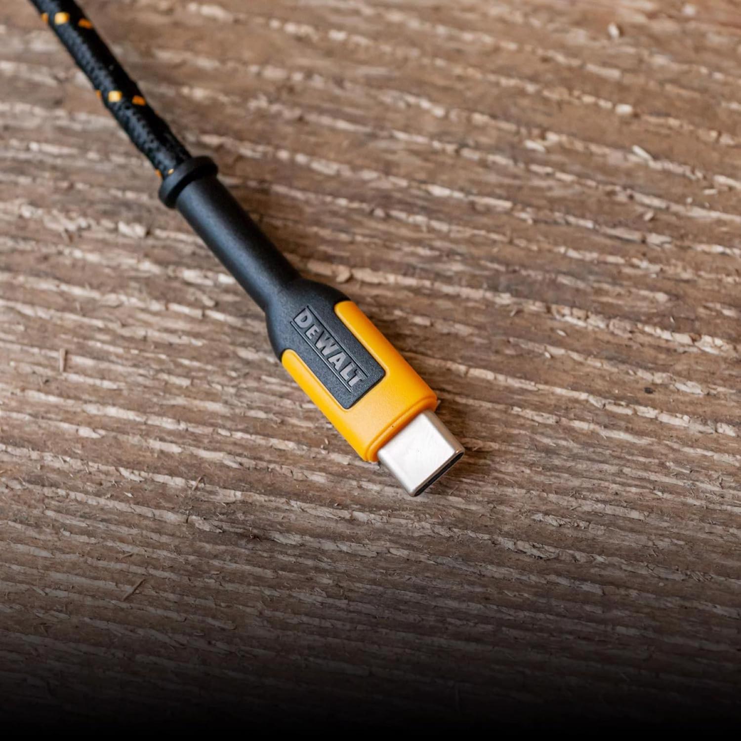 DeWalt USB-A to USB-C Cable 10 ft. Black/Yellow