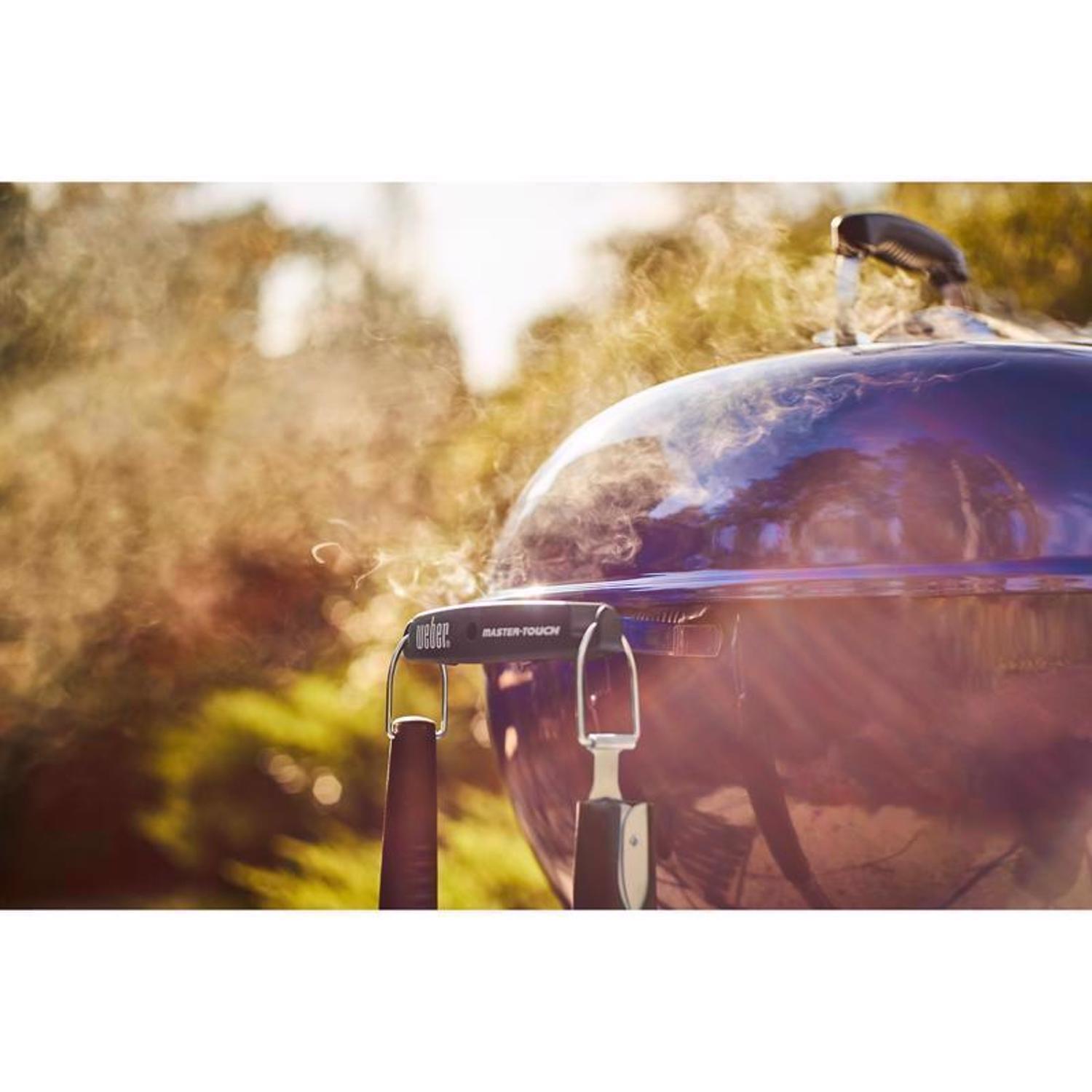Weber 22 in. Master-Touch Charcoal Grill Deep Ocean Blue