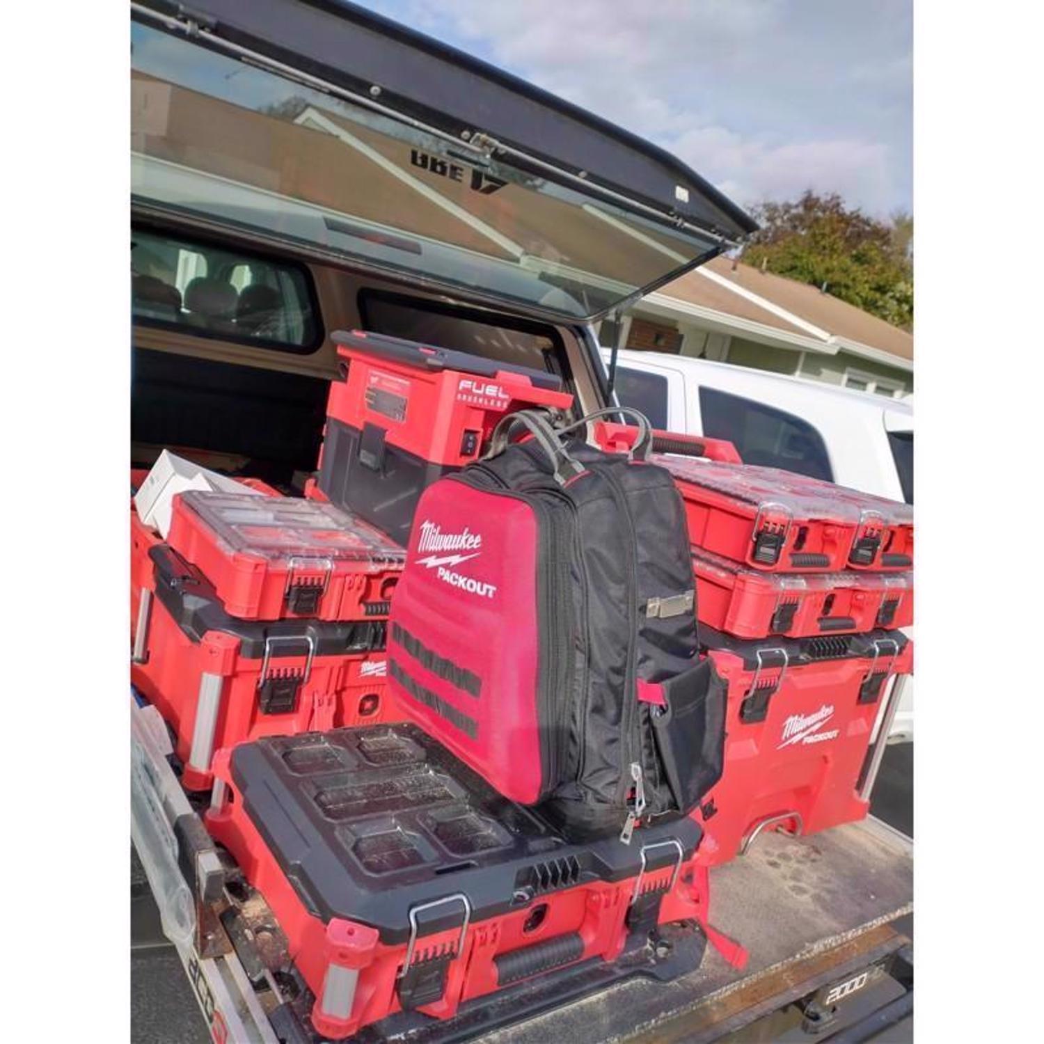 Milwaukee Packout Ballistic Nylon Ultimate Jobsite Backpack Tool Bag 48 pocket Black/Red 1 pc