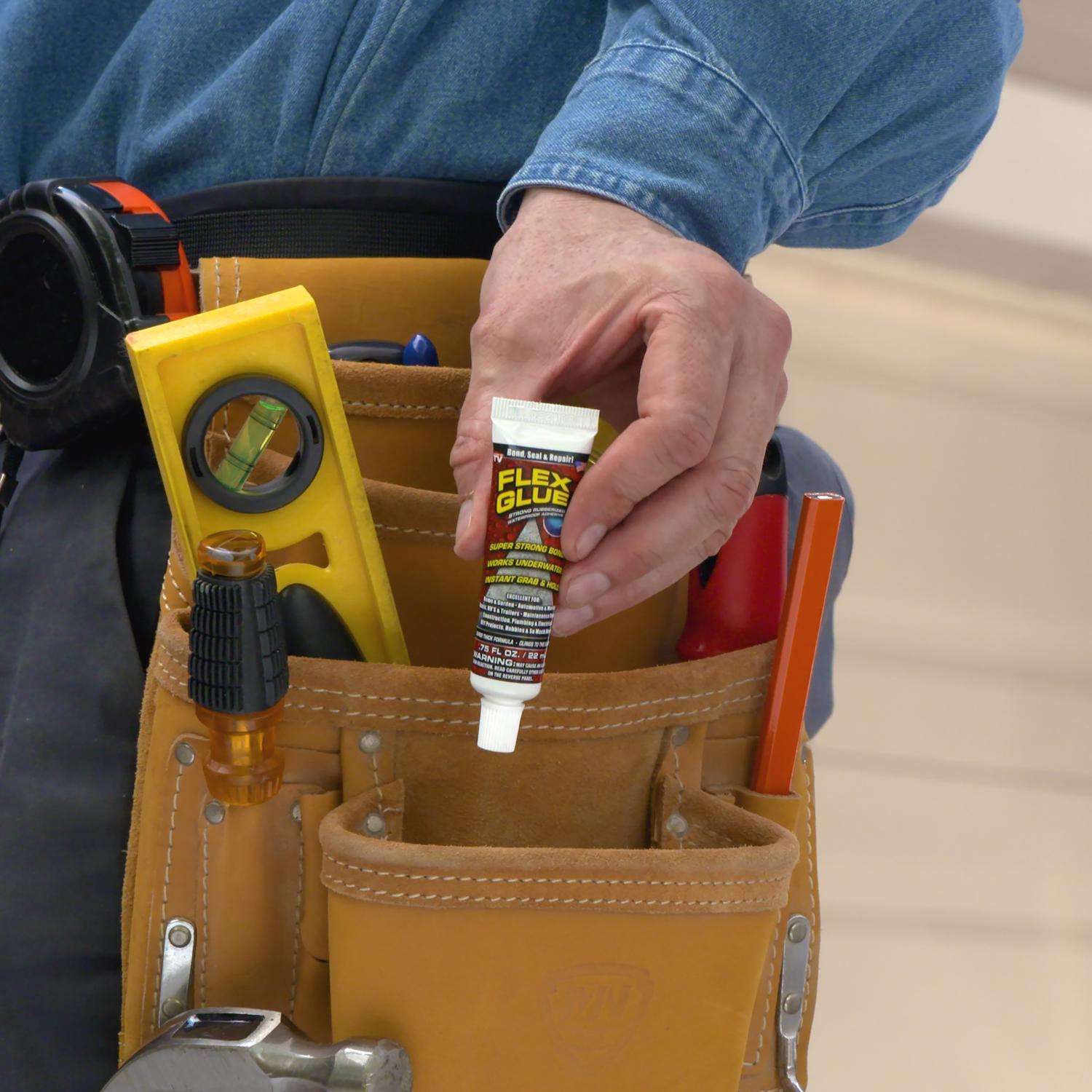 Flex Seal Family of Products Flex Glue Mini Super Strength Rubber White Adhesive 0.75 fl. oz.