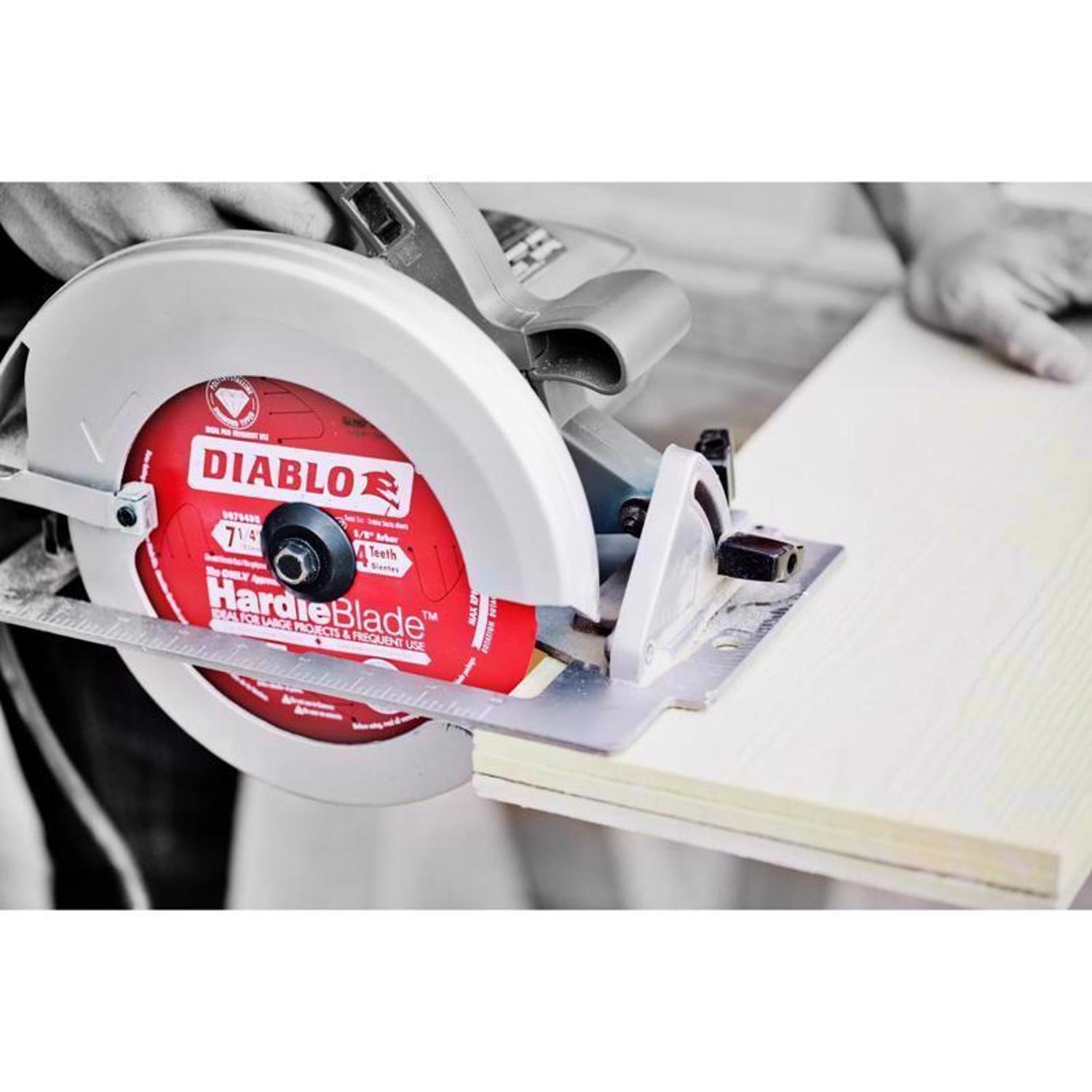 Diablo HardieBlade 7-1/4 in. D X 5/8 in. PCD Fiber Cement Blade 4 teeth 1 pk