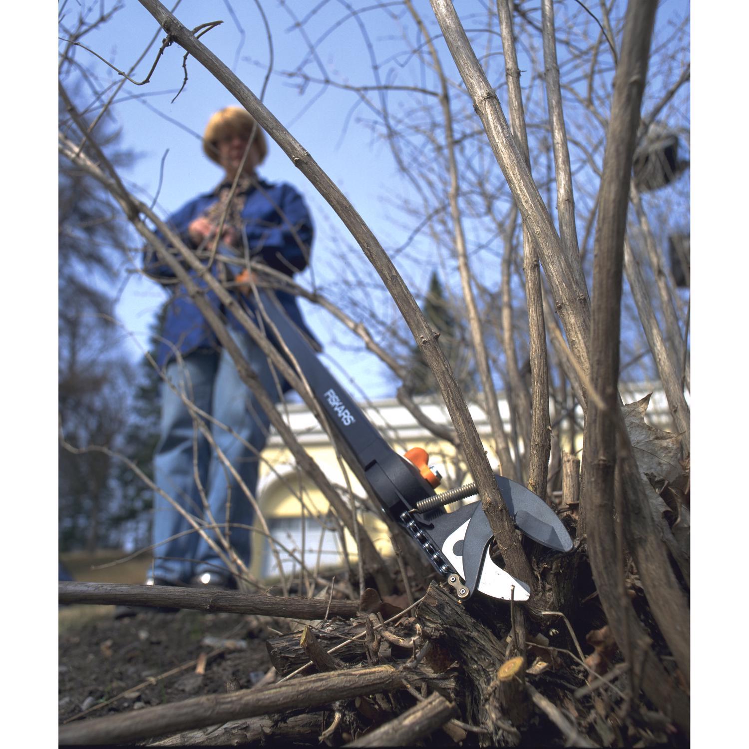 Fiskars Pruning Stik 50 in. Steel Bypass Tree Pruner