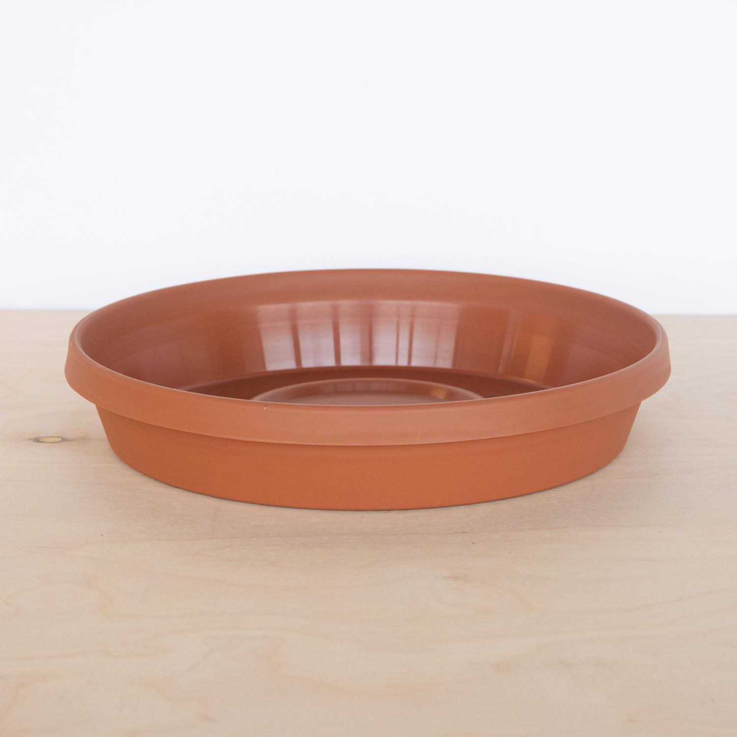 Bloem Terra 0.7 in. H X 3.75 in. D Resin Traditional Plant Saucer Terra Cotta